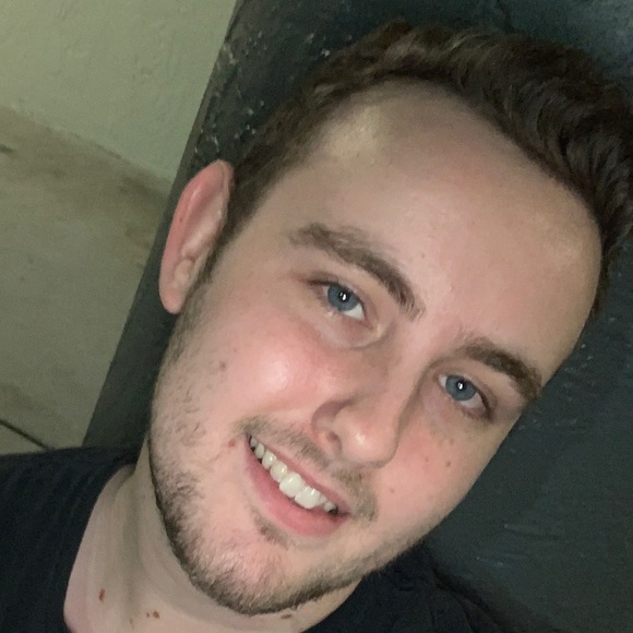 Meet your Posher, Eric - Picture 1 of 1